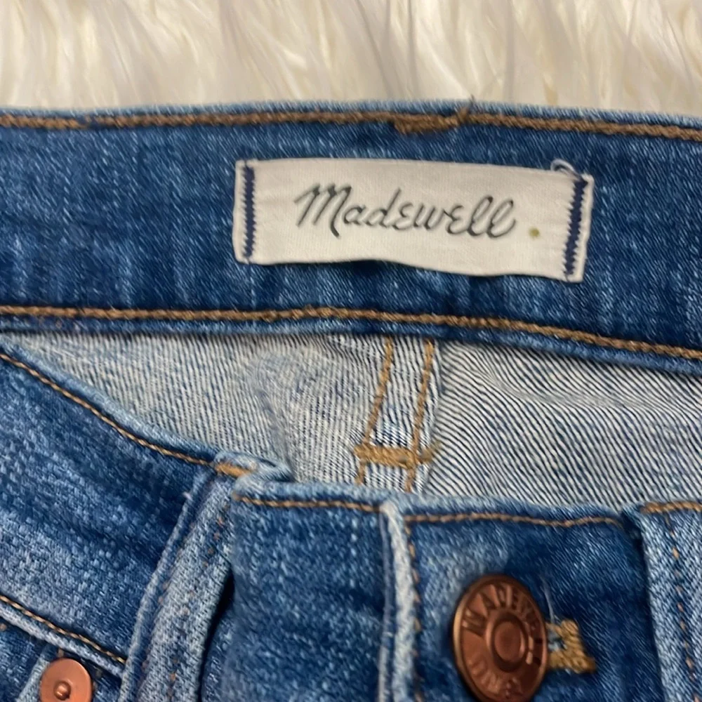 MADEWELL RAW HEM DISTRESSED 9” High-Rise Skinny Jean Size 27 - Picture 7 of 10